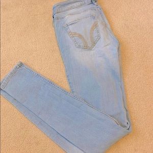 HOLLISTER super skinny jeans!